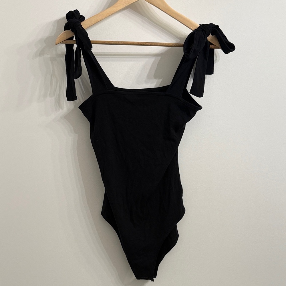 M Black Tie-Shoulder Bodysuit
